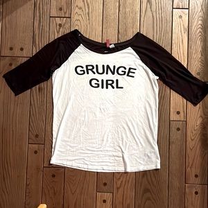 H&M Black & White Baseball Jersey 90s “Grunge girl” T-shirt. Size S.